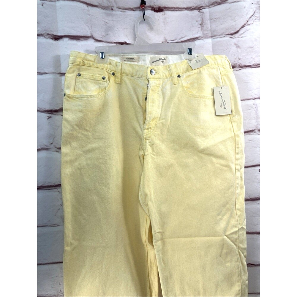 Universal Thread Yellow Mid Rise 90's Baggy Jeans Size 16R NWT Wide Leg Relaxed